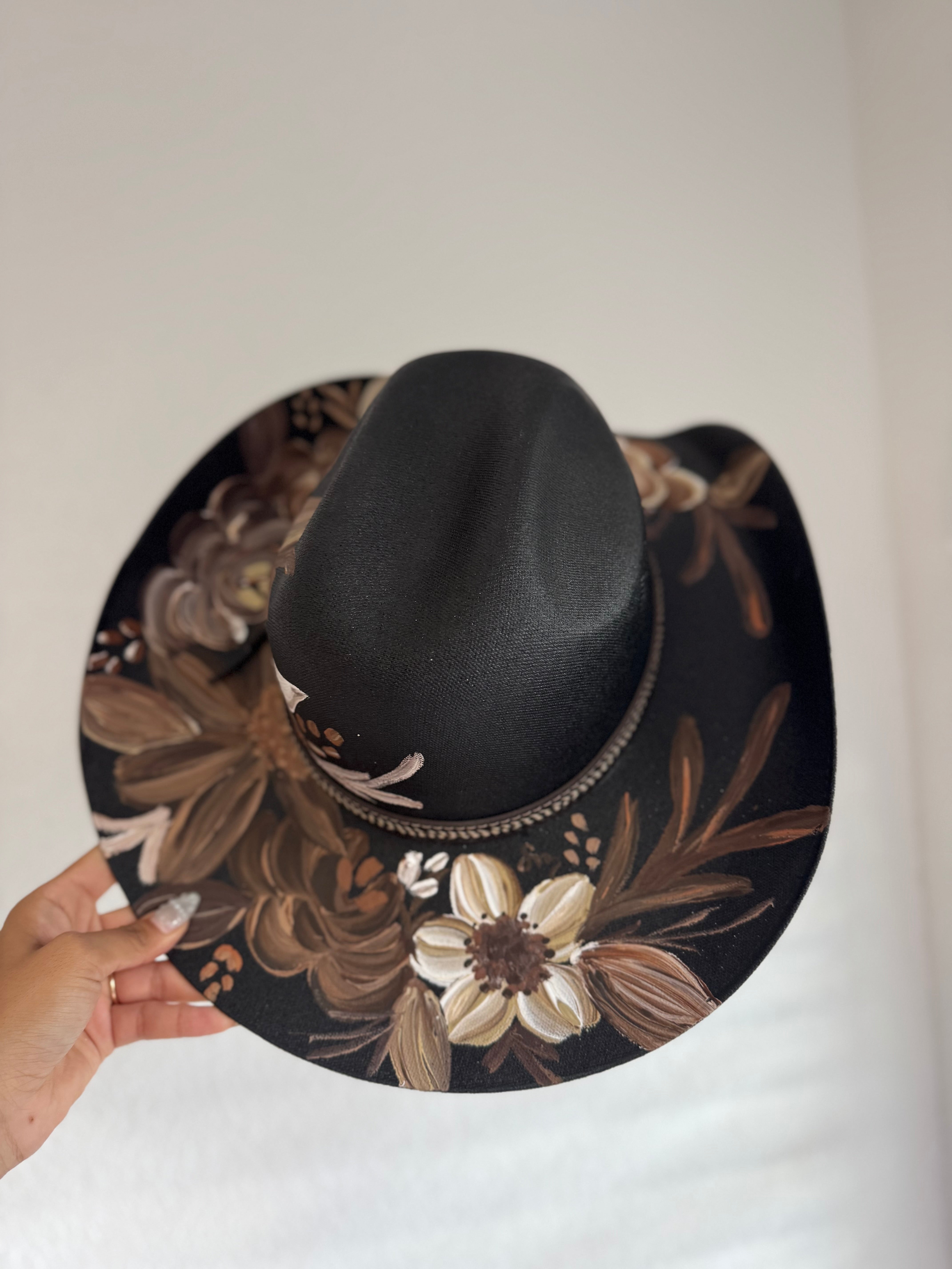 Extra Large Cafecito Straw Cowgirl Hat