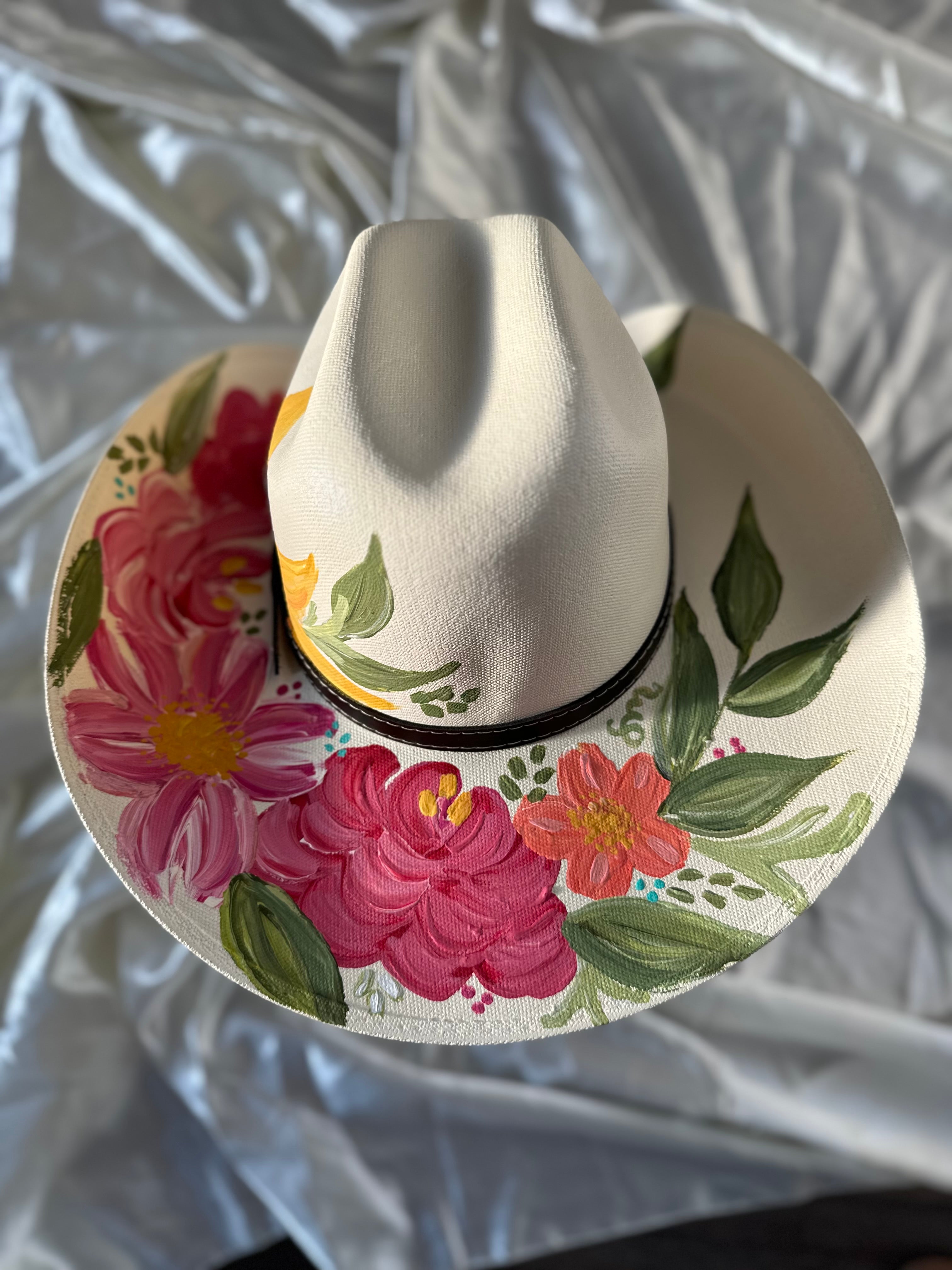 Medium Cowgirl Straw Hat