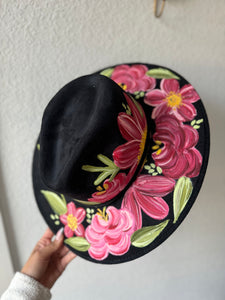 Medíum Black Floral Fedora