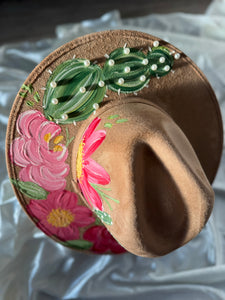 Large Tan Fedora with Cactus Pearl