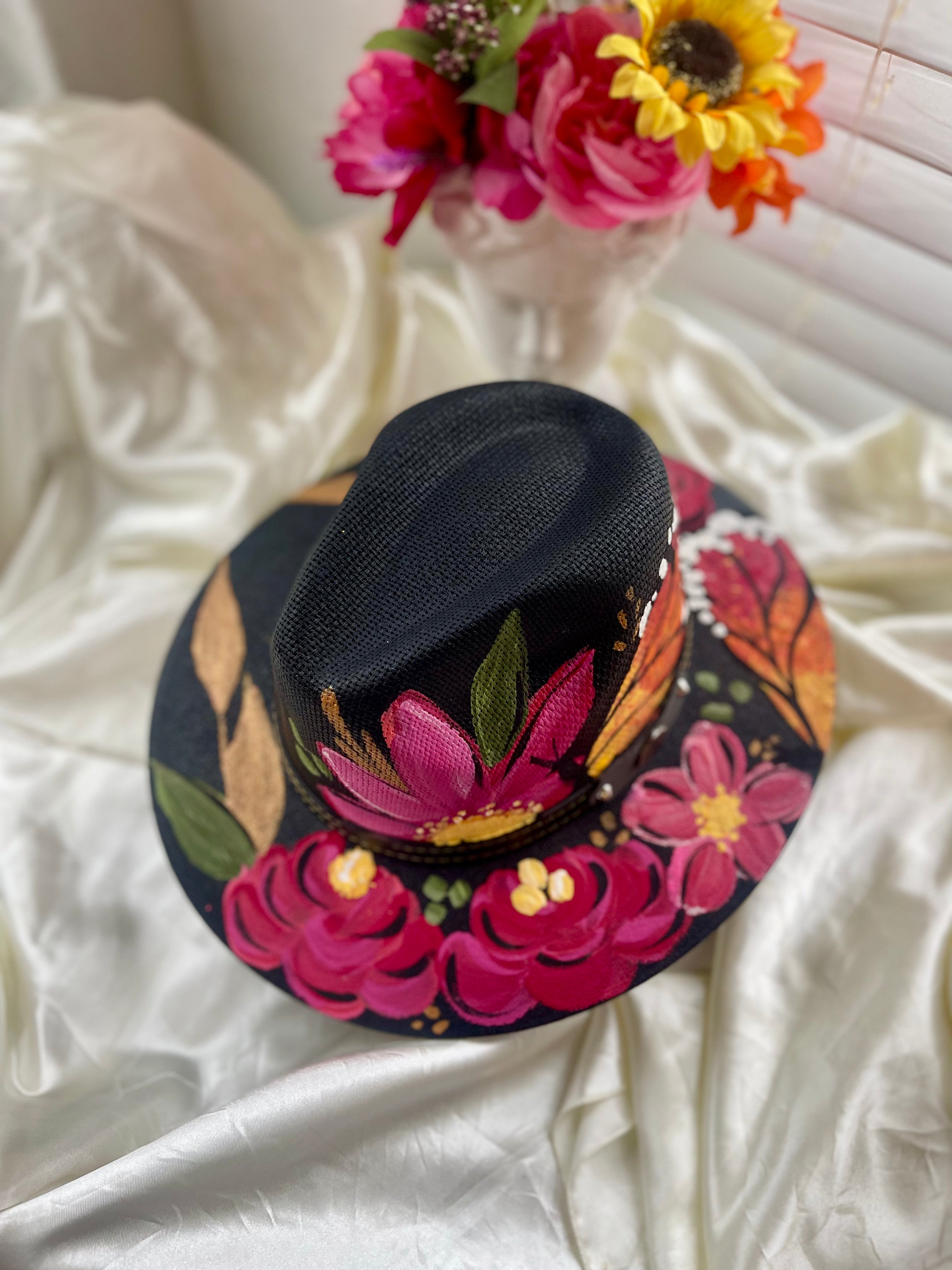 Médium Straw Hand Painted Hat