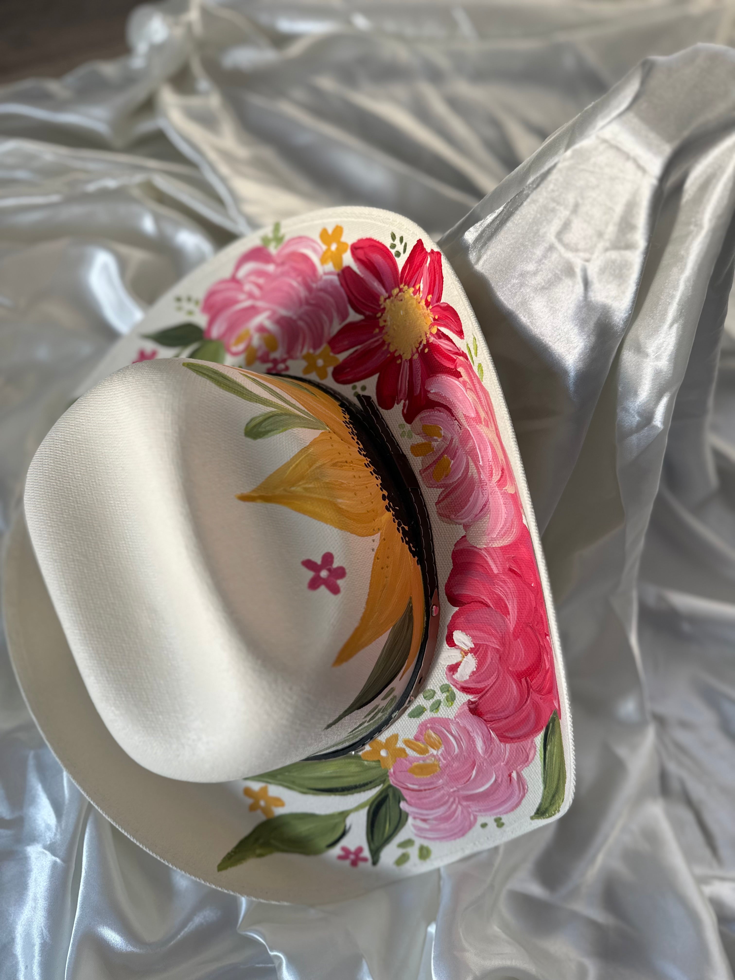 Medium Cowgirl Straw Hat