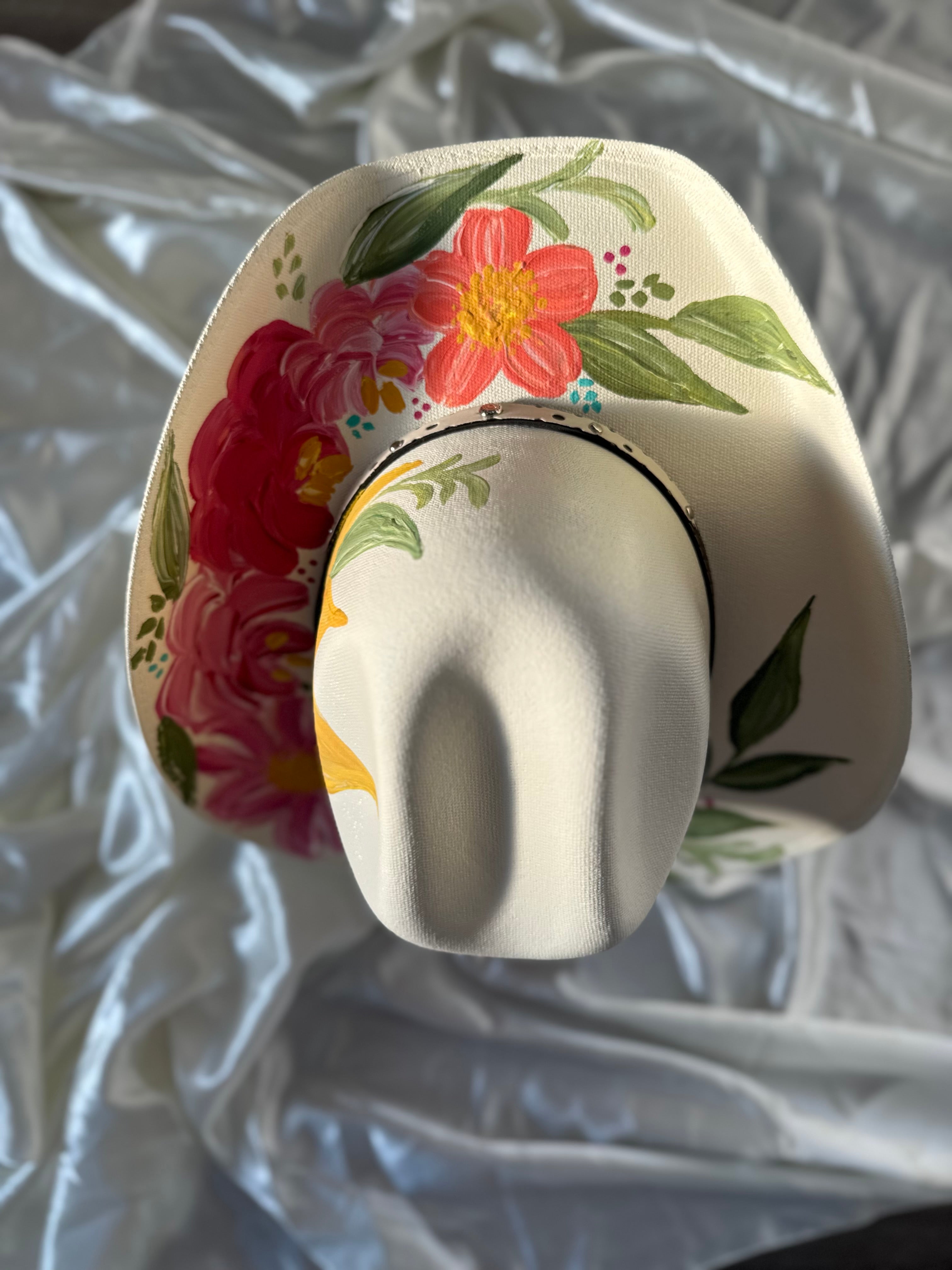 Medium Cowgirl Straw Hat