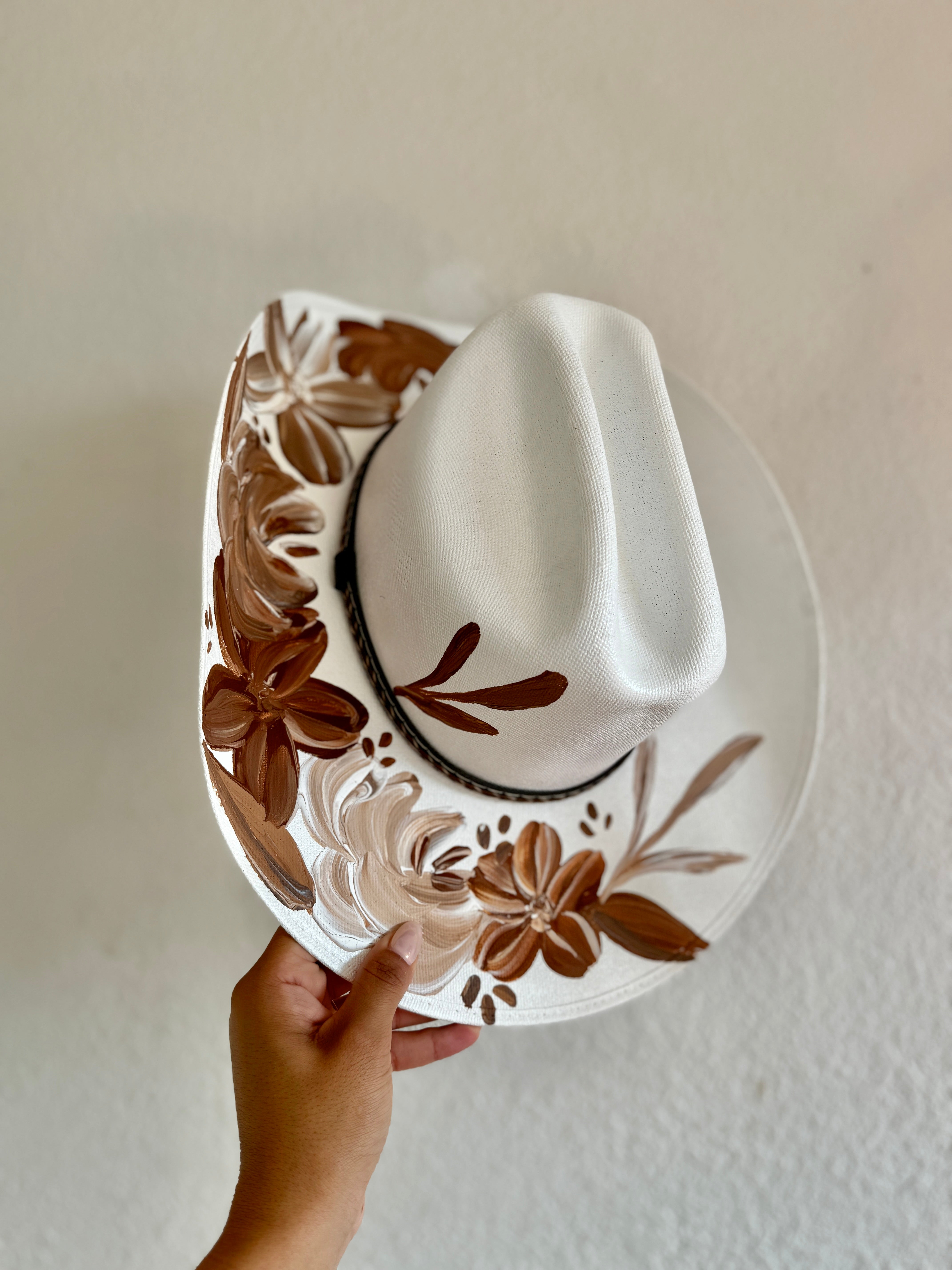 Straw Sombrero in Cafecito S/M