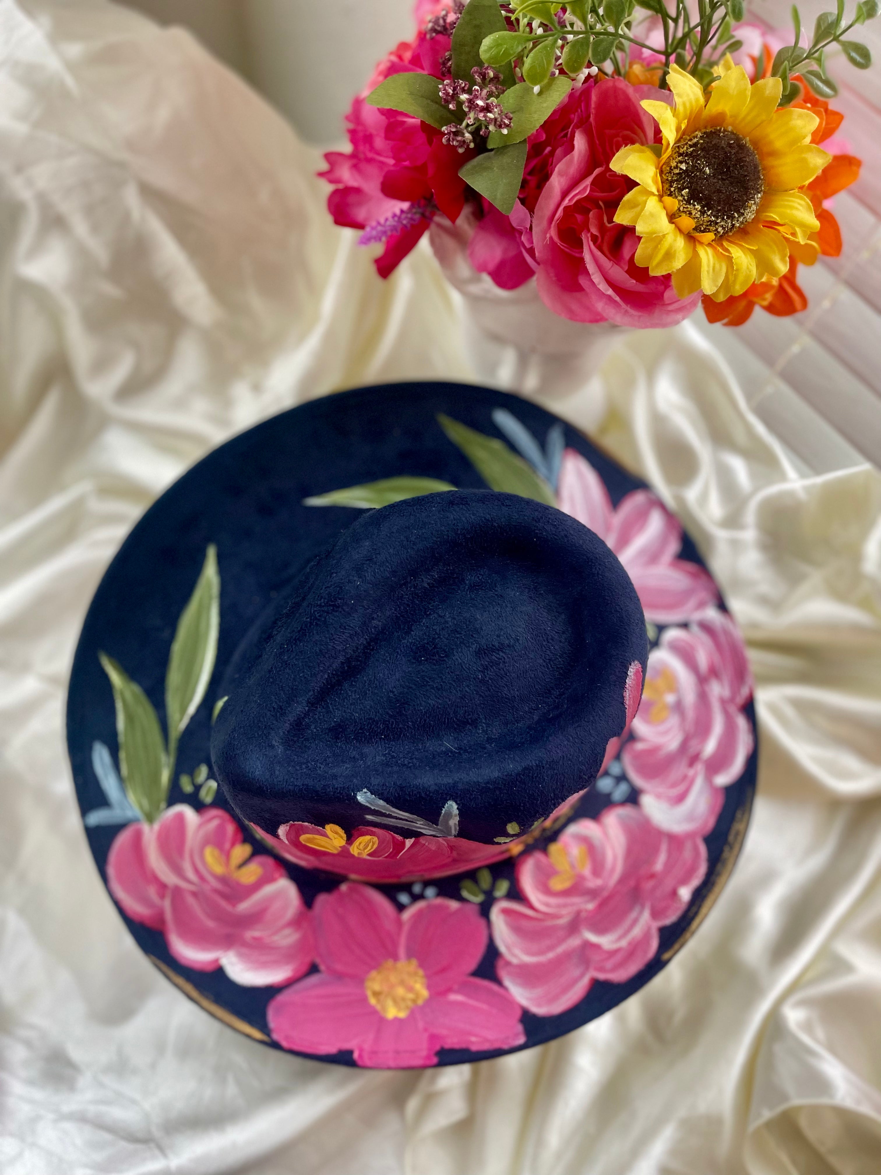 Médium Suede:  Hand Painted Hat