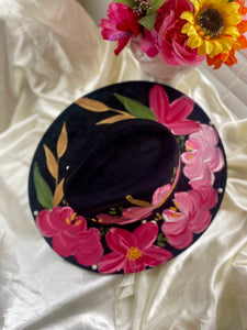 Médium Suede:  Hand Painted Hat
