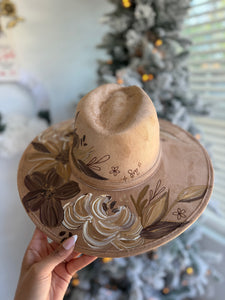 Medium Fedora in Beige